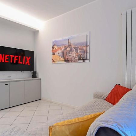 Bilocale Chic, 10 Min Aeroporto Milano-Bergamo, Box Auto E Aria Condizionata Seriate Exterior foto