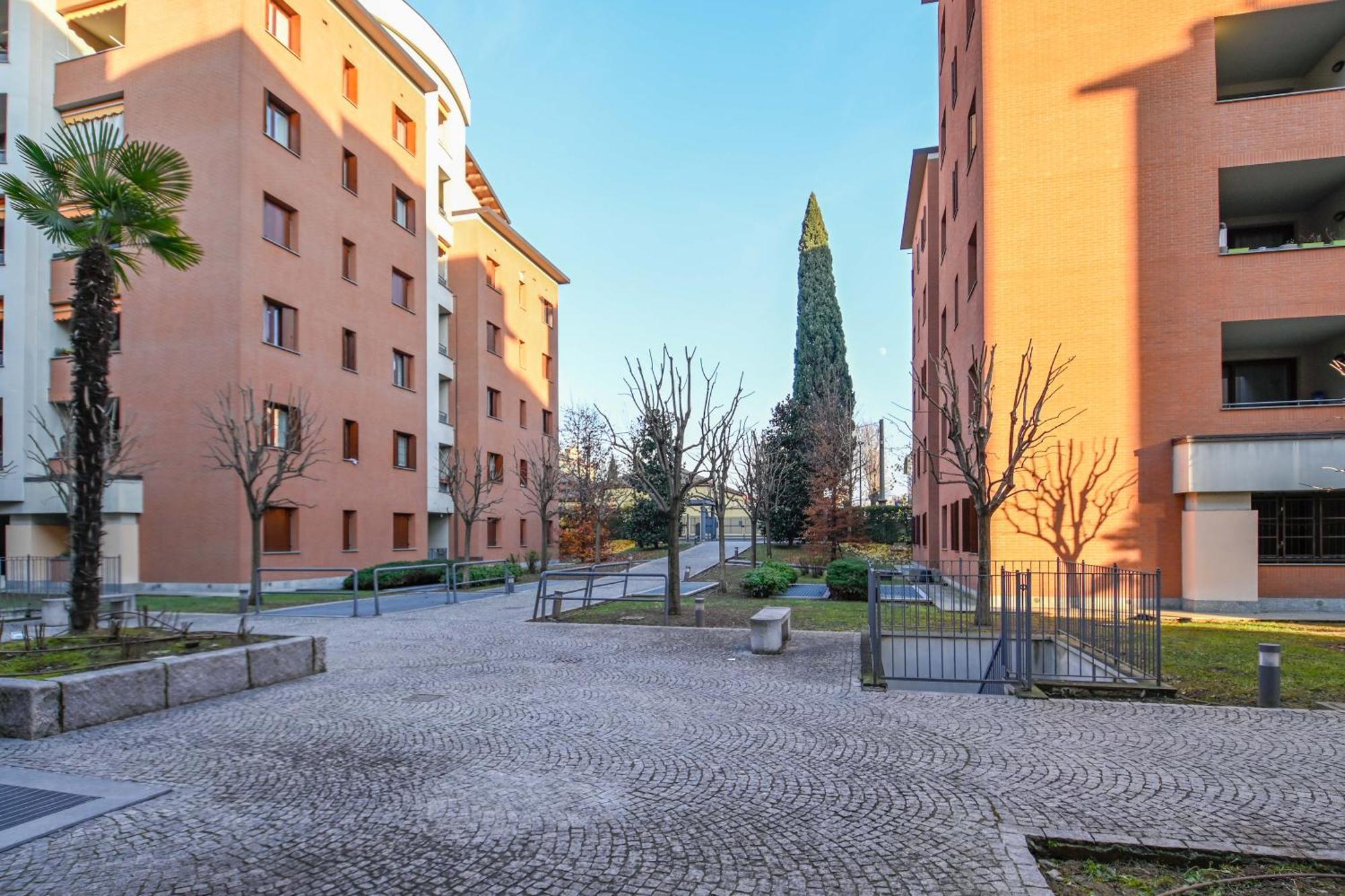 Bilocale Chic, 10 Min Aeroporto Milano-Bergamo, Box Auto E Aria Condizionata Seriate Exterior foto